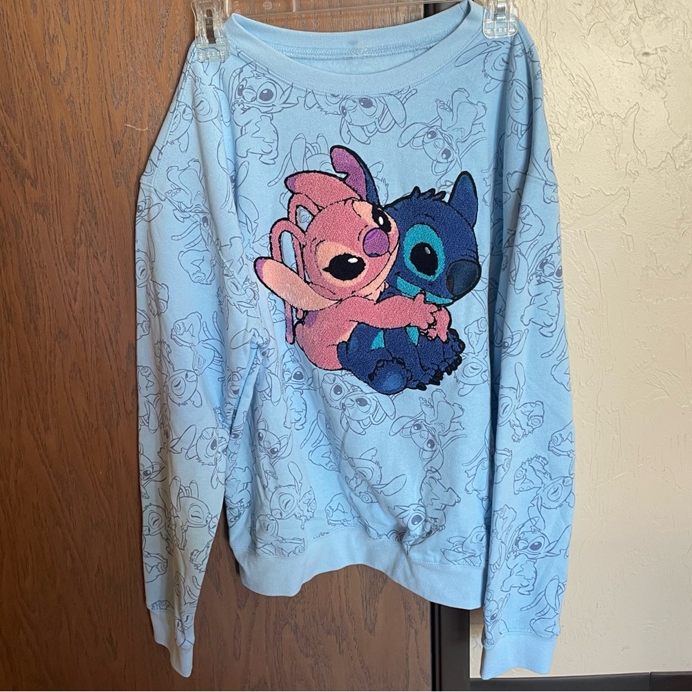 NWT Disney Stitch & Angel Embroidered Swestshirt
